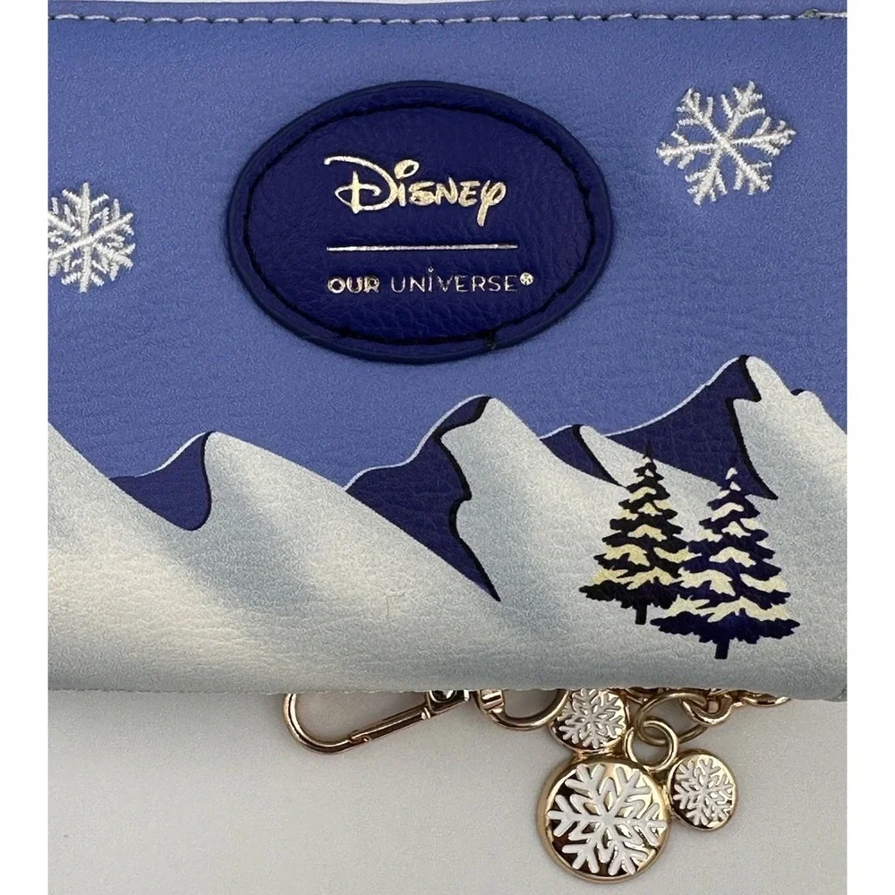 Our Universe Disney Mickey Friends Ski Wallet Charm Push Gate Hook